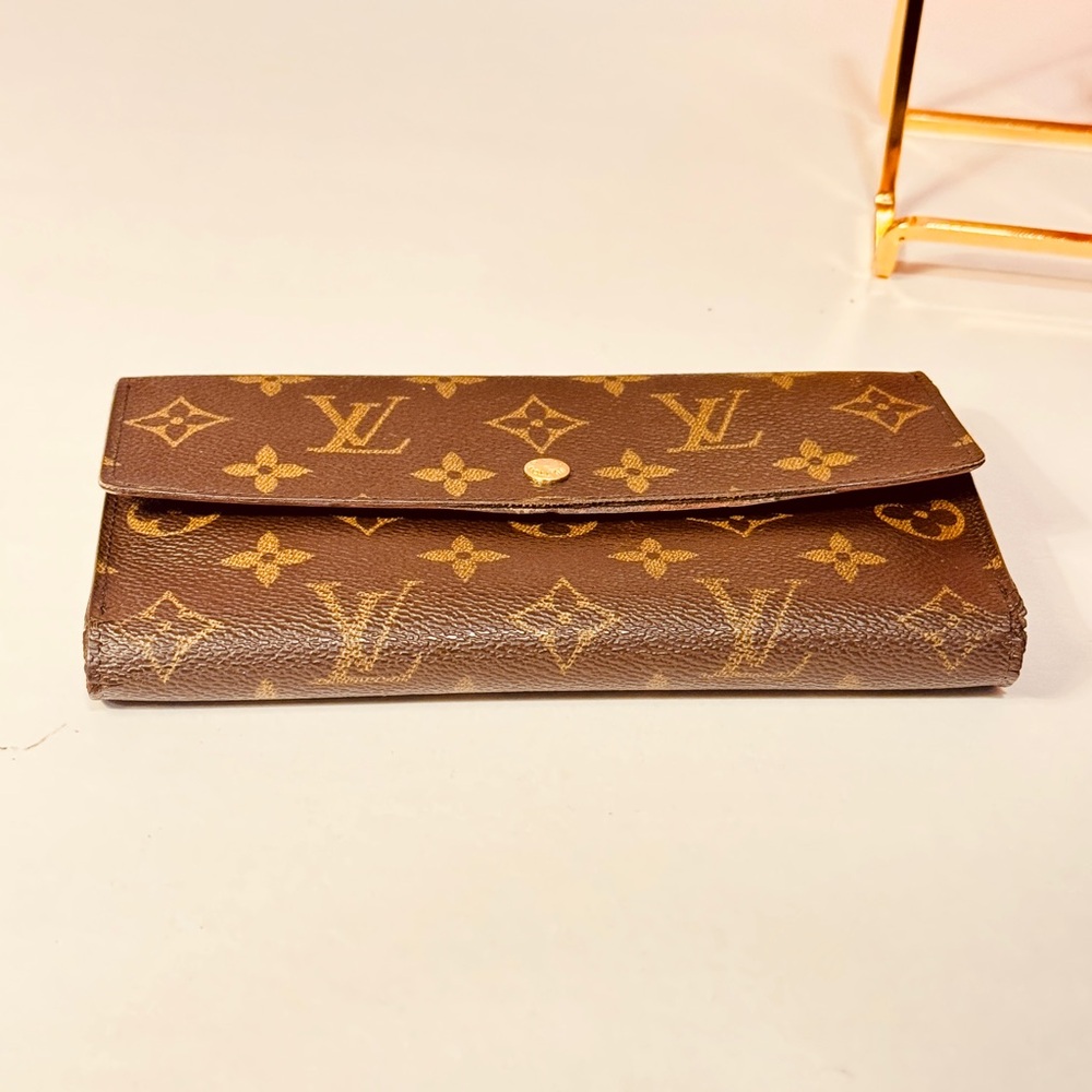 Louis Vuitton Monogram Trifold intentional Bifold wallet - Picture 6 of 16